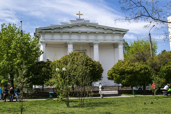 Успенський костел (Художній музей), Умань