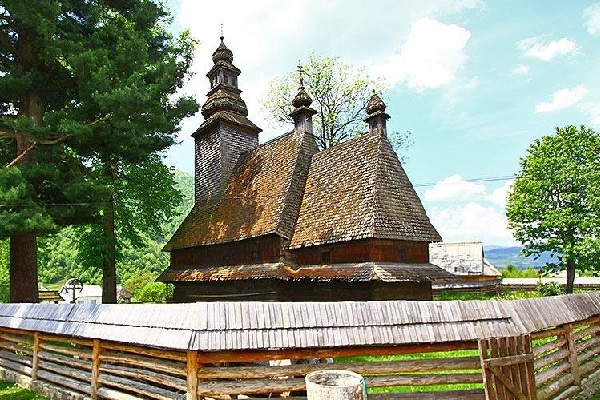 Святодухівська церква, Колочава