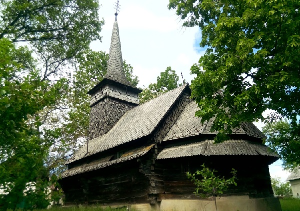 Церква Введення Пресвятої Богородиці, Локіть