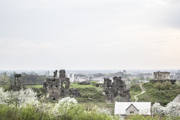 Замок Канків (Угочанський), Виноградів