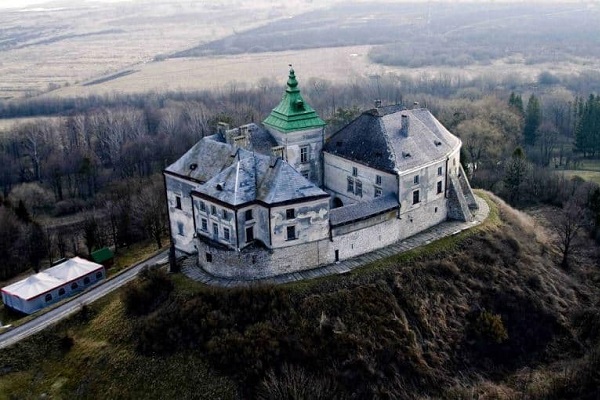 Олеський замок.jpg Олеський замок.jpg