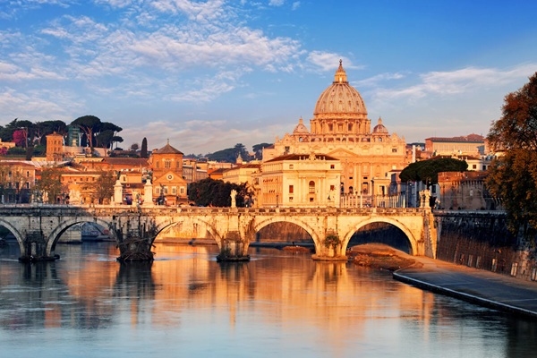 best-place-in-rome-vatican-and-river.jpg